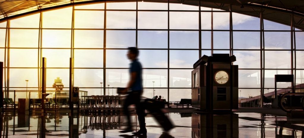 Overstappen op de luchthaven: hoe zit het met de overstaptijd, de douane, security-checks en je bagage?